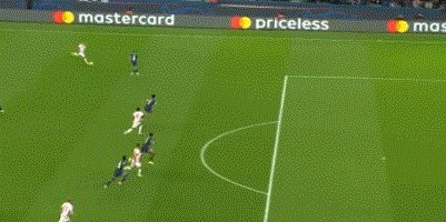 华体会体育内容-【欧冠】姆巴佩头筹+失点 梅西2球翻盘 巴黎3比2胜